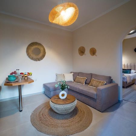 Carmena Residence Skala  エクステリア 写真