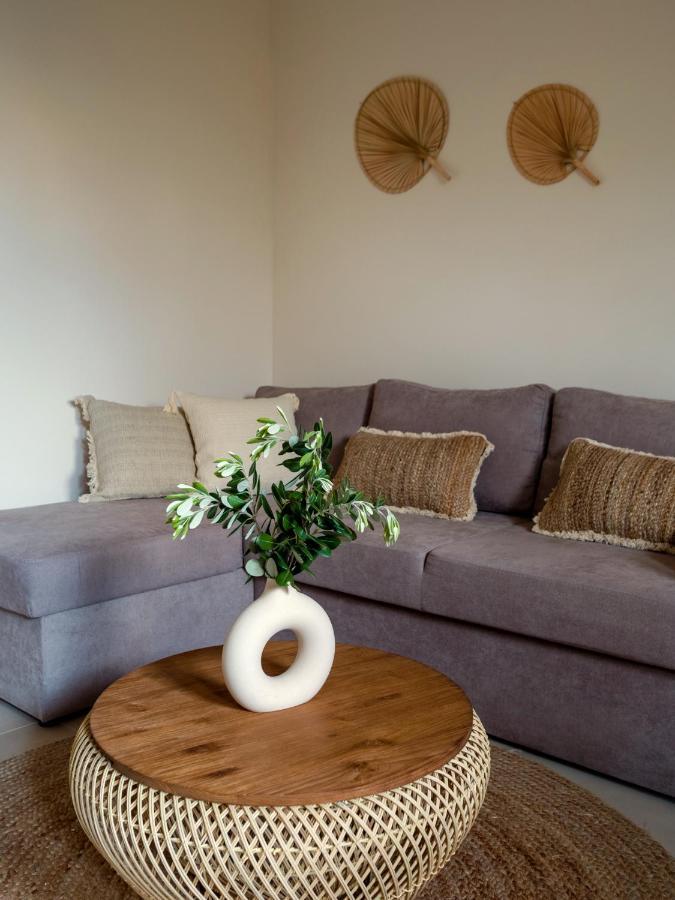 Carmena Residence Skala  エクステリア 写真