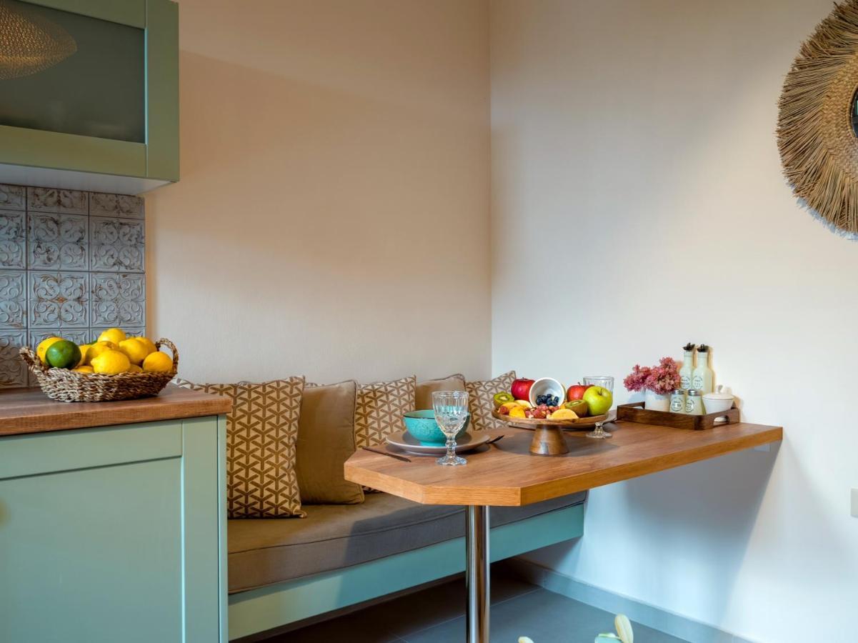 Carmena Residence Skala  エクステリア 写真